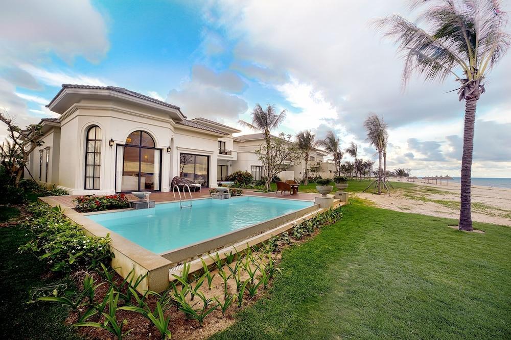Vinpearl Discovery Ha Tinh