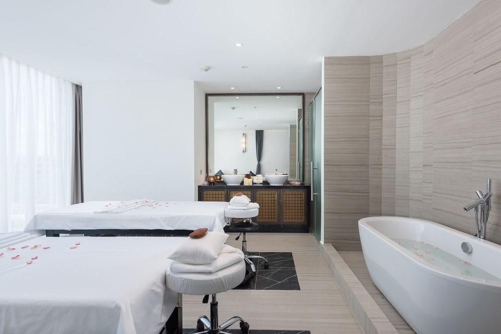 Vinpearl Discovery Ha Tinh
