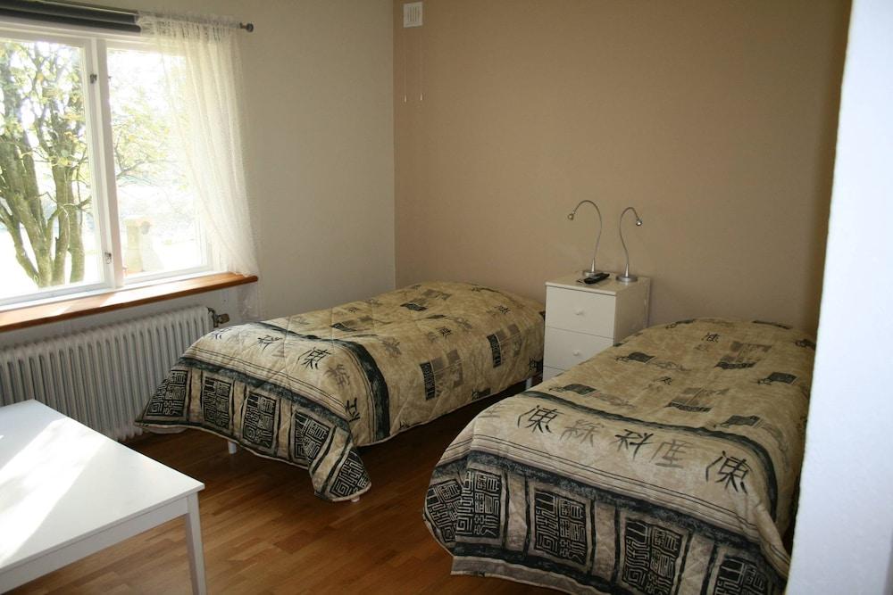 Lilla Huset pa slatten B&B