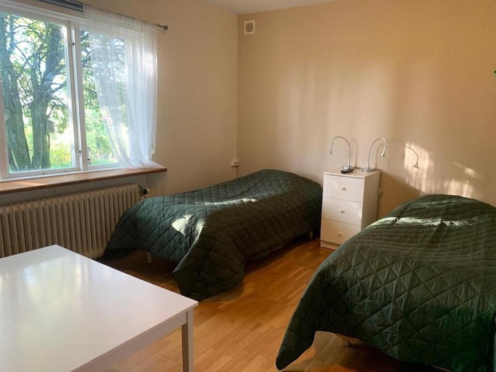 Lilla Huset pa slatten B&B