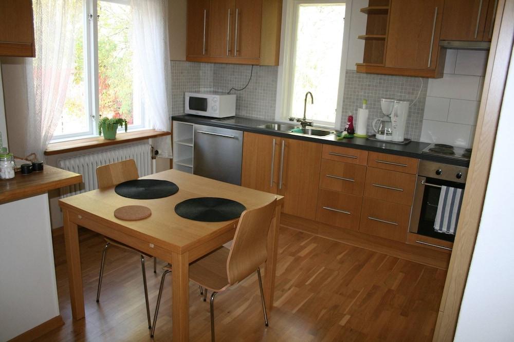 Lilla Huset pa slatten B&B