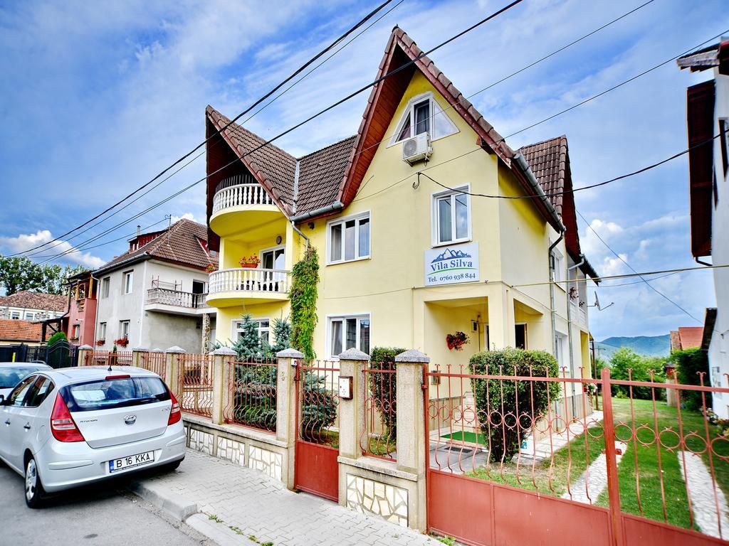 Pensiunea Vila Silva
