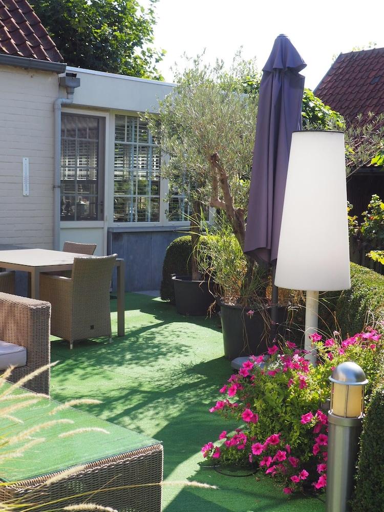 Charmehotel Het Bloemenhof