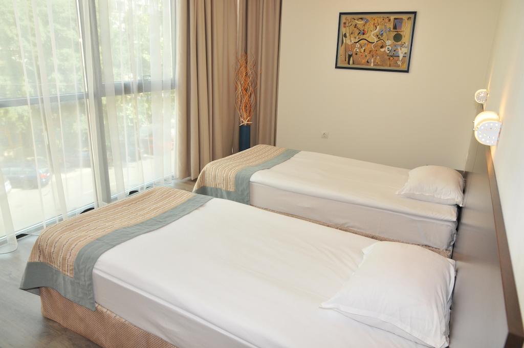 Hotel Burgas Free University
