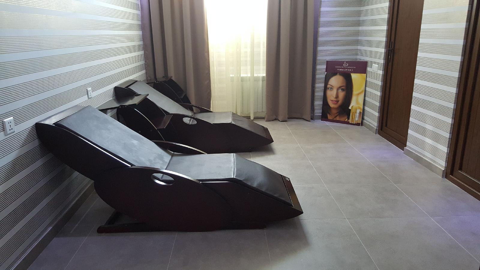Crystal Hotel & Spa
