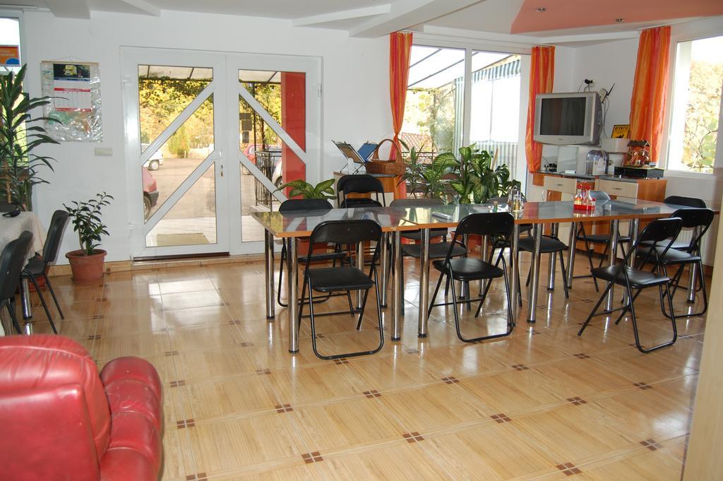 Pensiunea Vidra