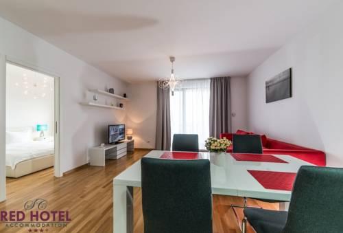 Red Hotel Riviera Suite & Lake