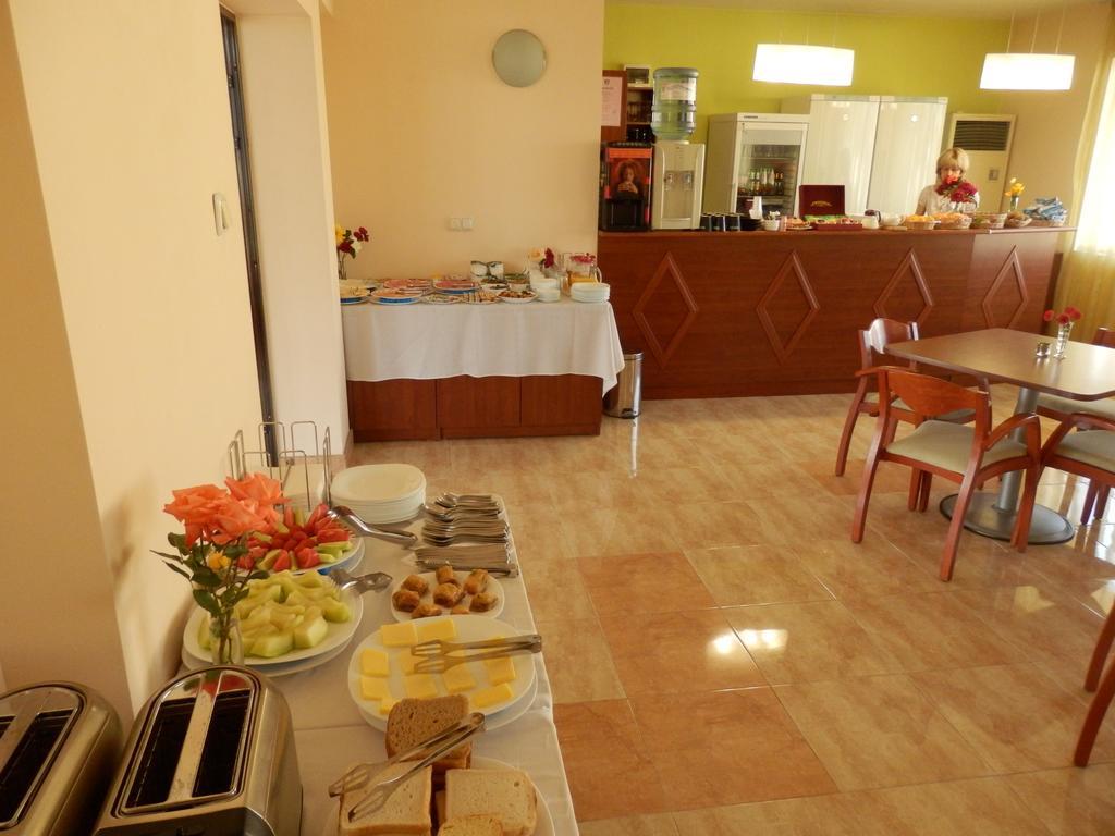 Hotel Roza