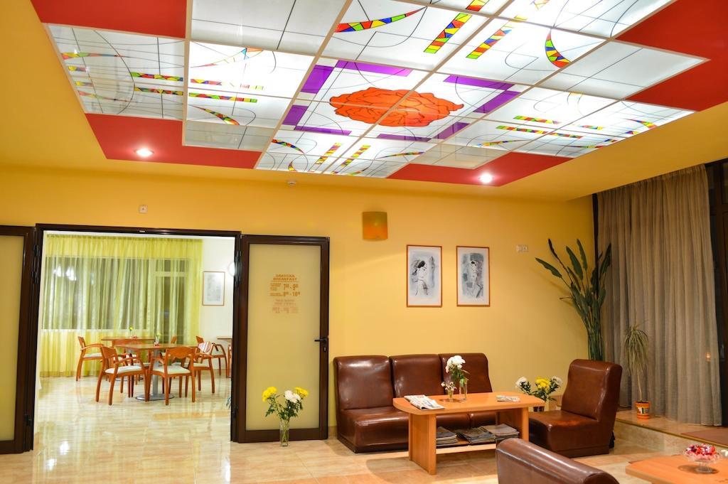 Hotel Roza