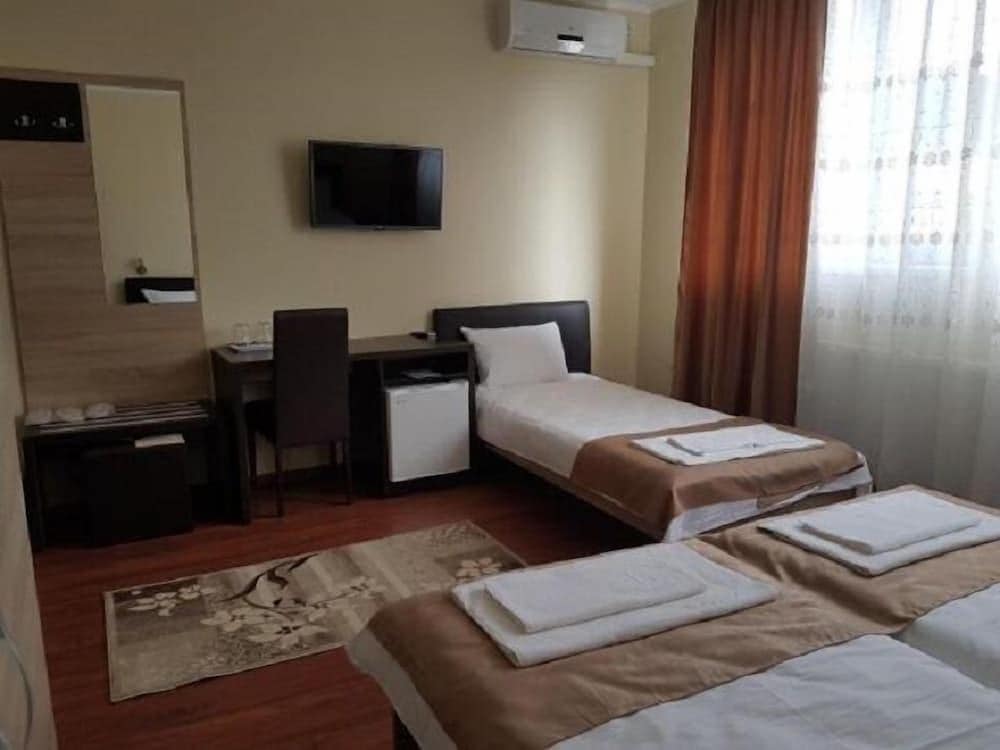 Hotel New