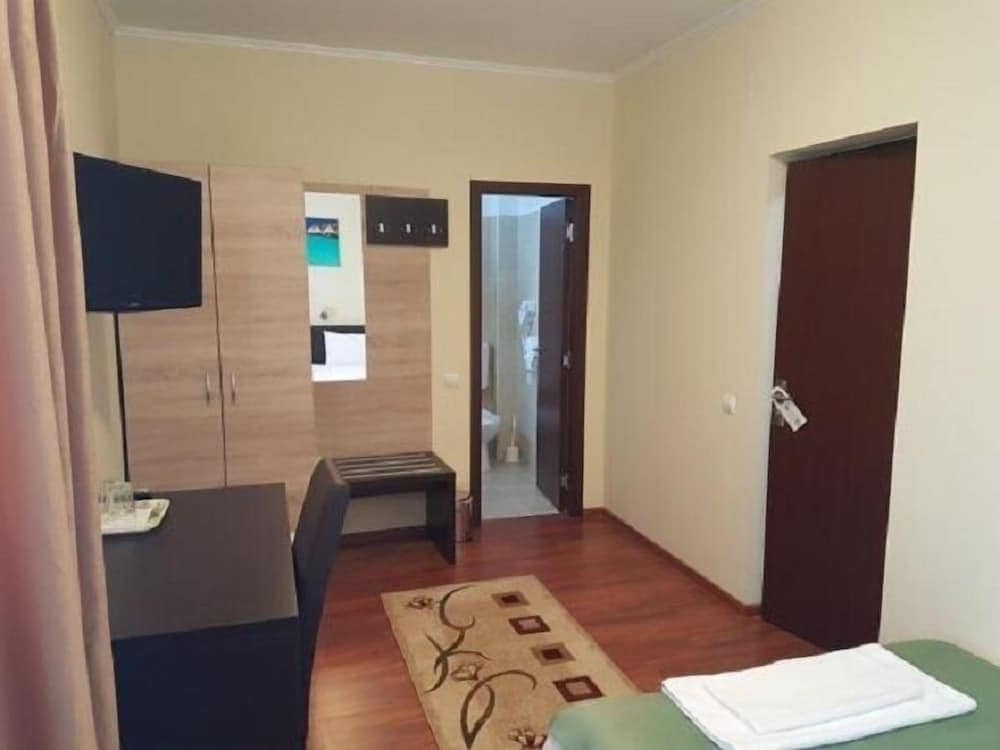 Hotel New