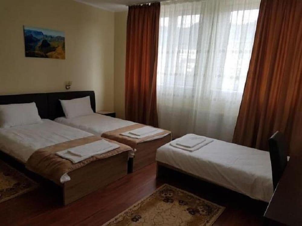 Hotel New