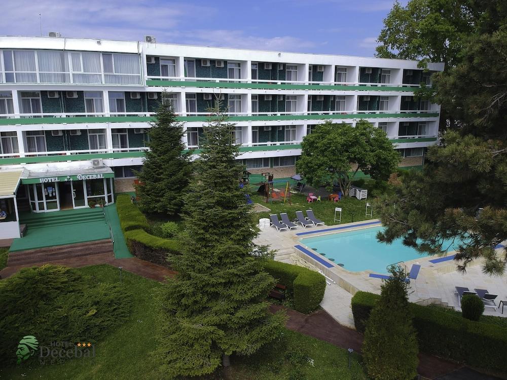 Decebal Hotel