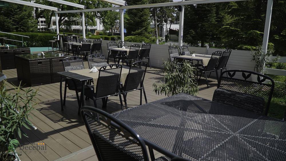 Decebal Hotel