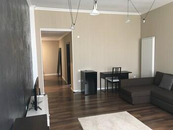 GIA Suites