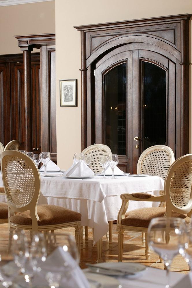 Arcadia Hotel - Marina Regia Residence