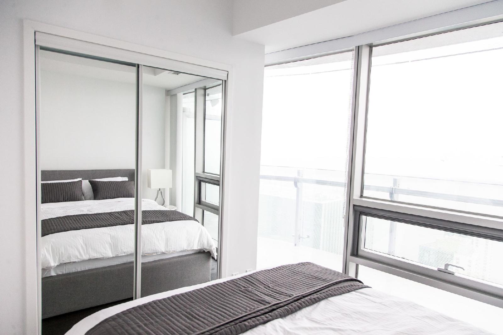 The Ice Condos North Tower by Applewood Suites