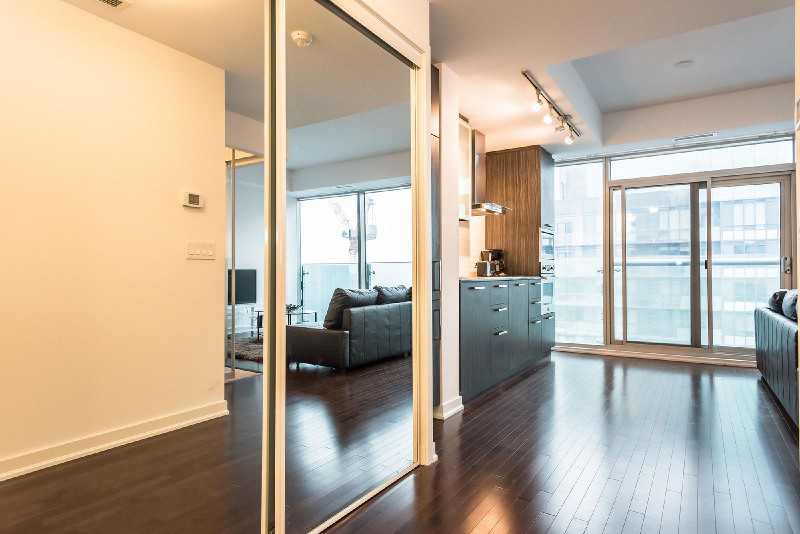 The Ice Condos North Tower by Applewood Suites