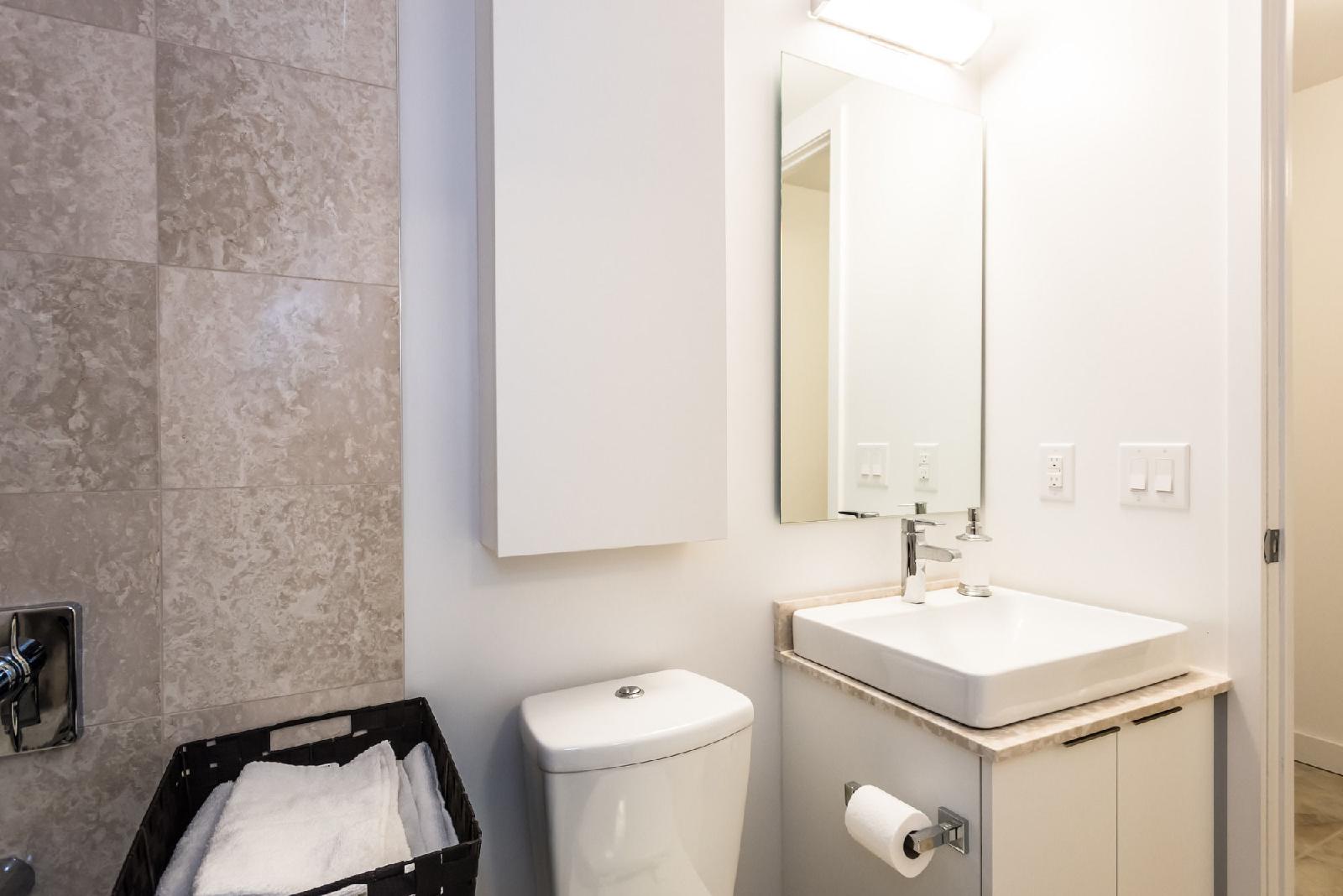 The Ice Condos North Tower by Applewood Suites
