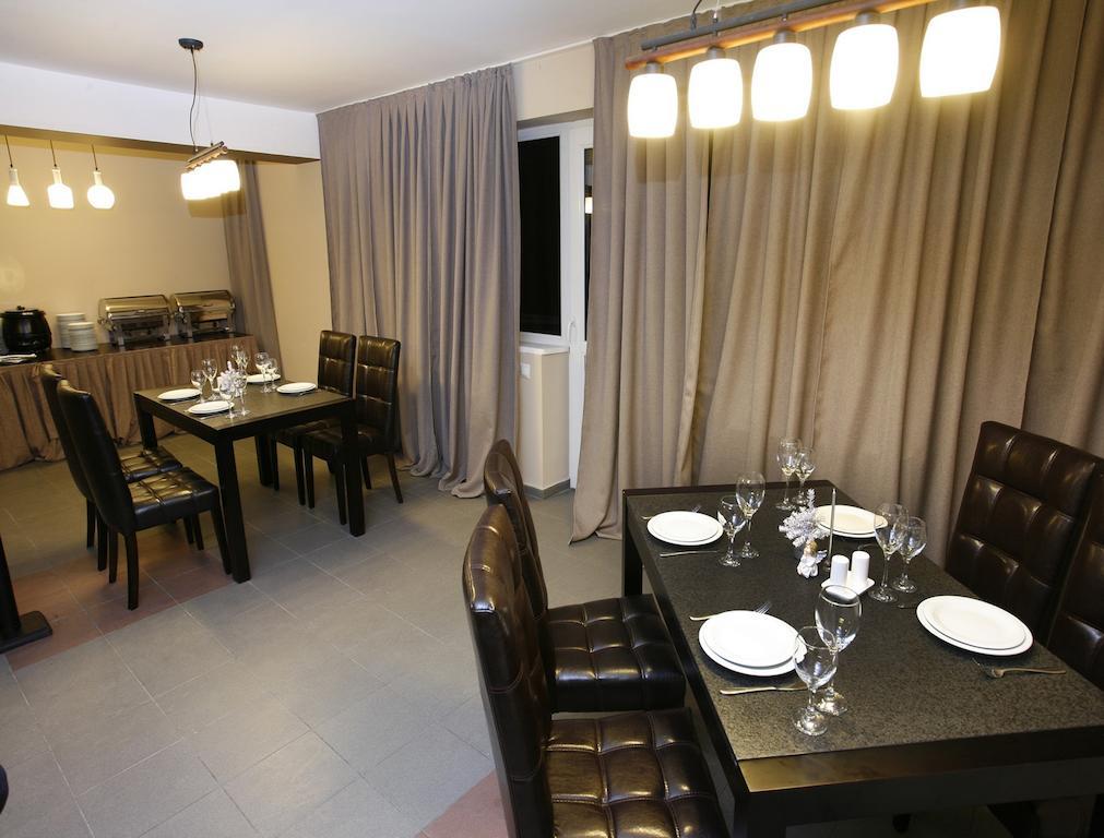 Abu Hotel