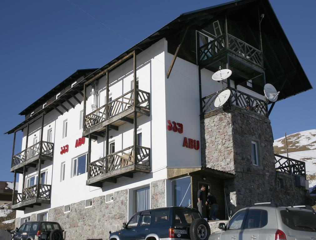 Abu Hotel