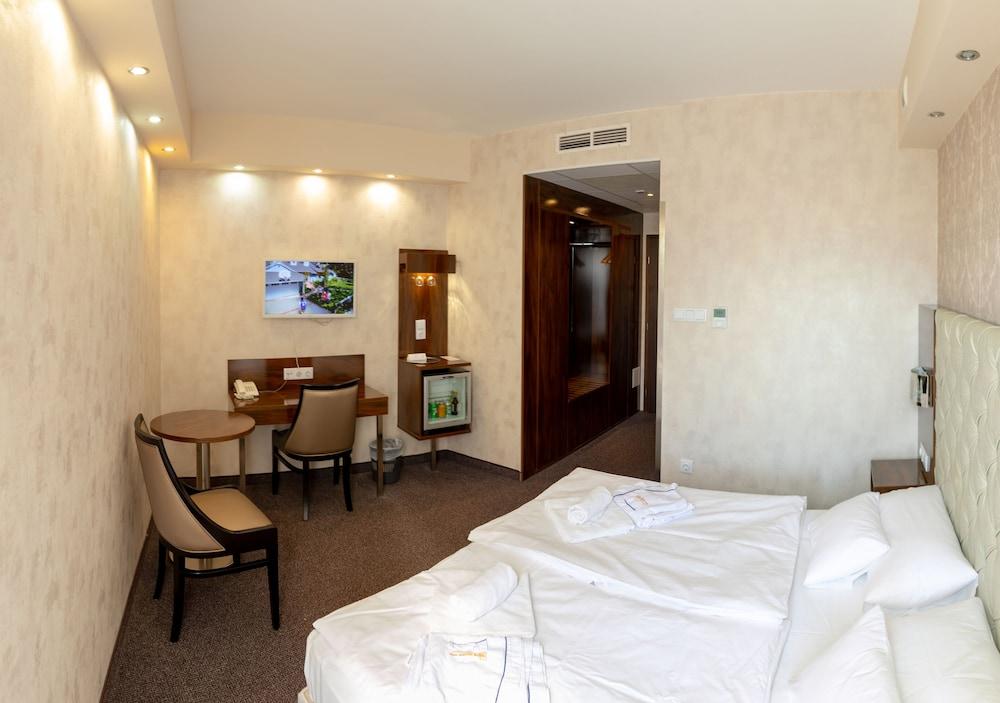 Bastya Wellness Hotel