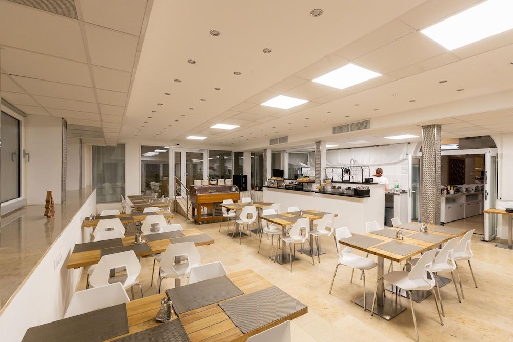 Bastya Wellness Hotel