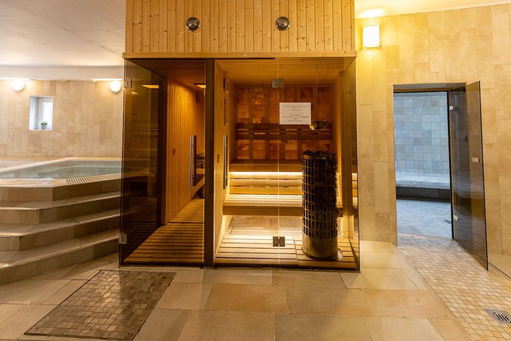 Bastya Wellness Hotel