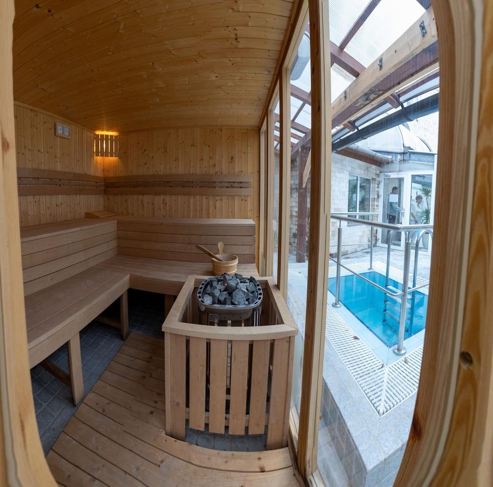 Bastya Wellness Hotel