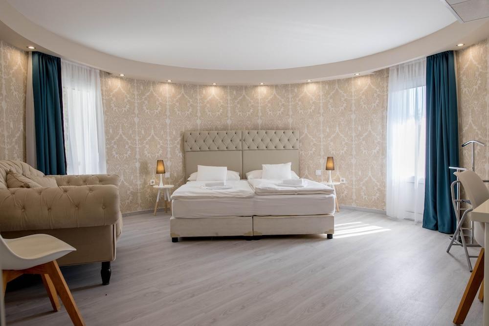 Bastya Wellness Hotel
