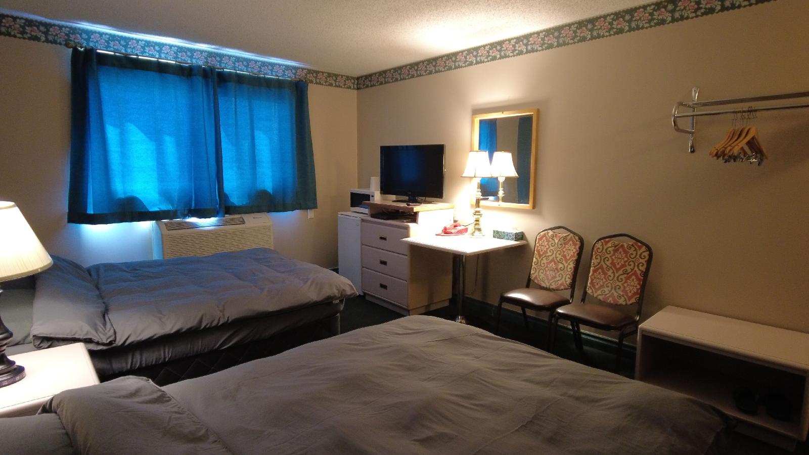 Sundre Motor Inn
