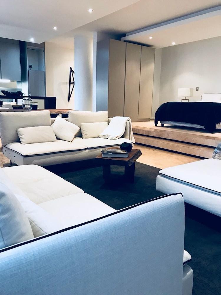 The Franklin Loft Apartments