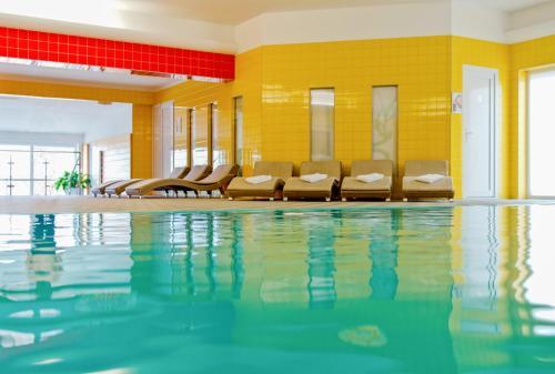 Equitana Hotel Resort