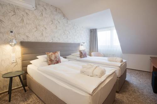 Equitana Hotel Resort