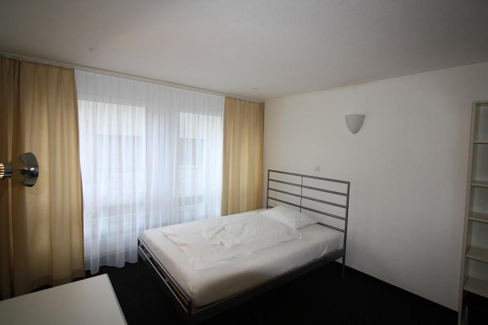 Hostel Altstetten By Primestay