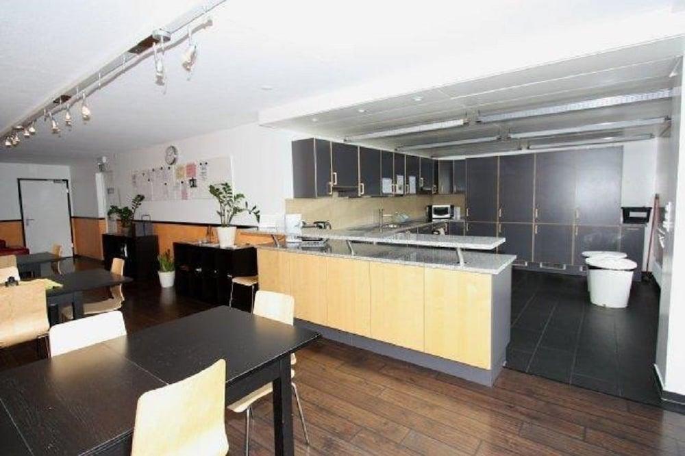 Hostel Altstetten By Primestay