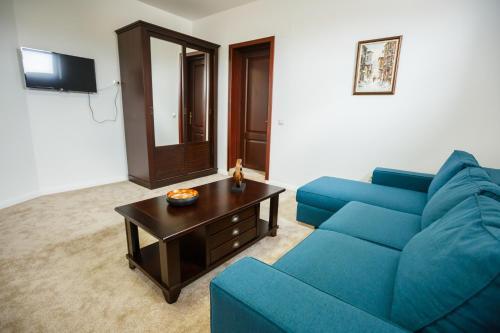 Maisonette Apartments