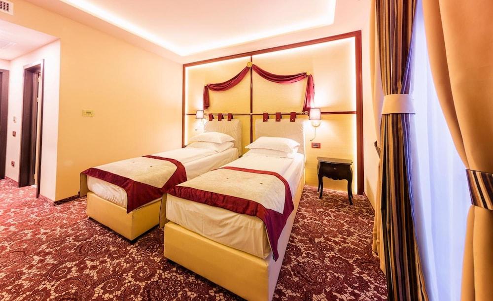 Hotel Cardinal
