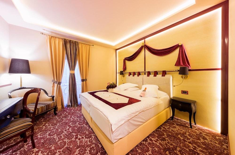 Hotel Cardinal