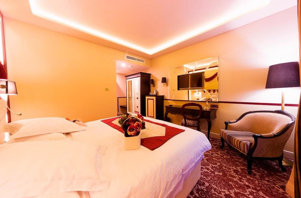 Hotel Cardinal