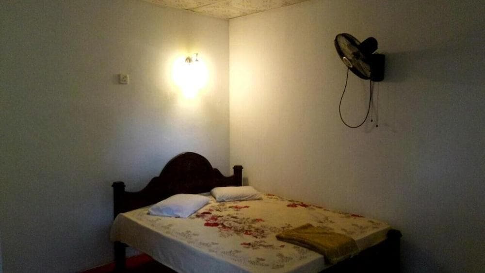 Mango Tree Rooms