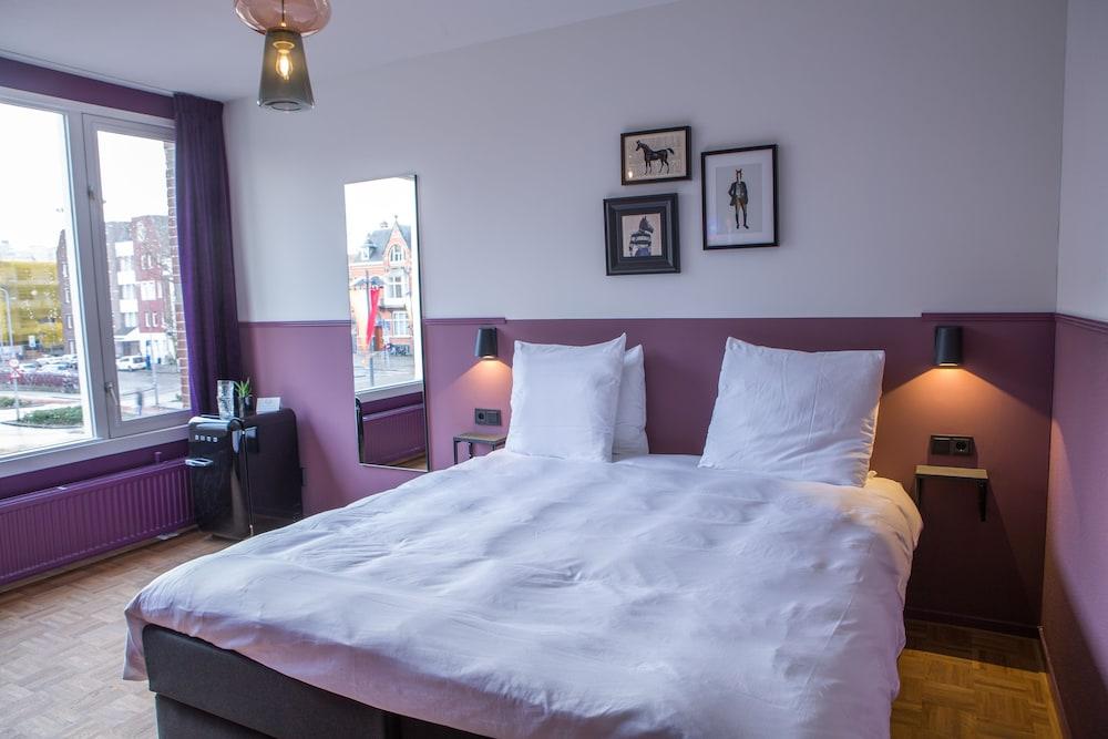 Little Duke Hotel