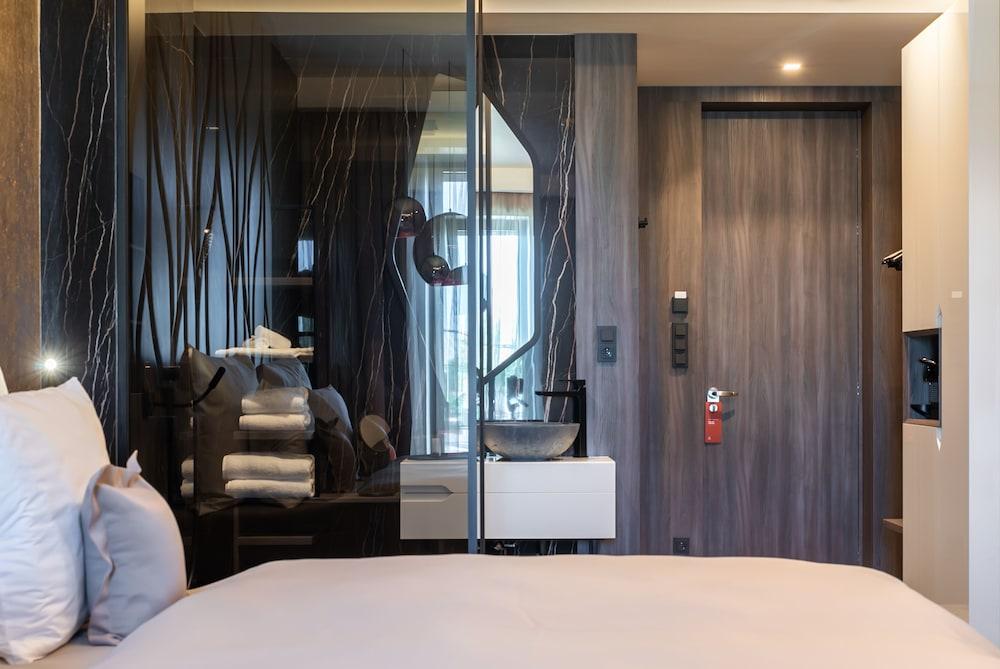 Theatre Hotel