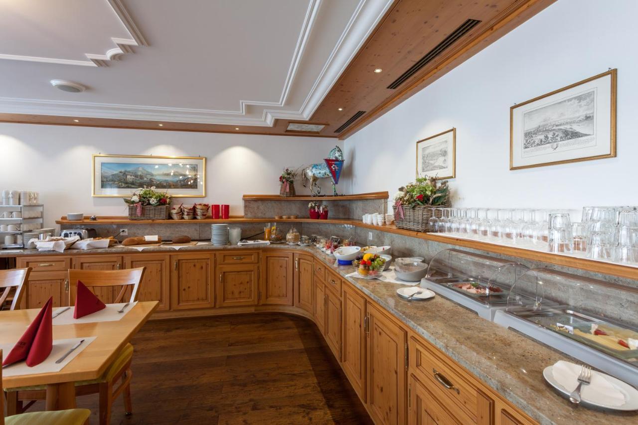 Hotel Weisses Rossli Brunnen
