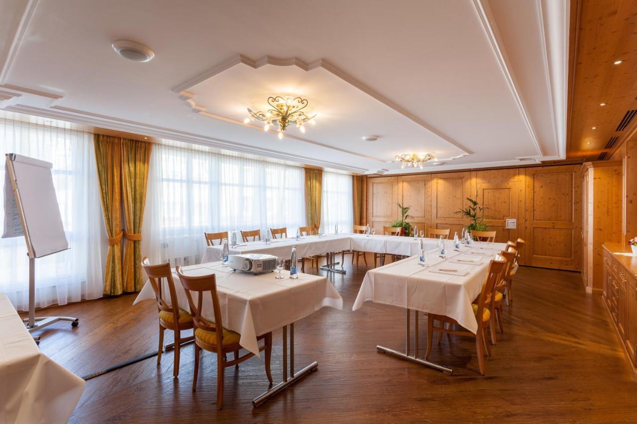 Hotel Weisses Rossli Brunnen