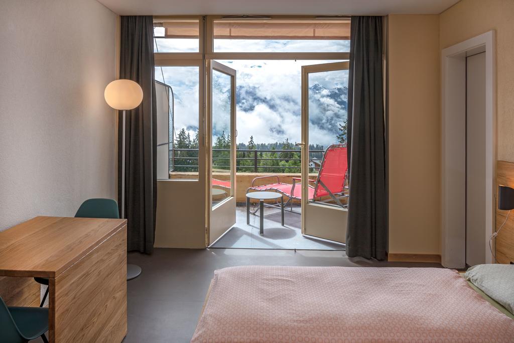 Crans-Montana Youth Hostel «Bella Lui»