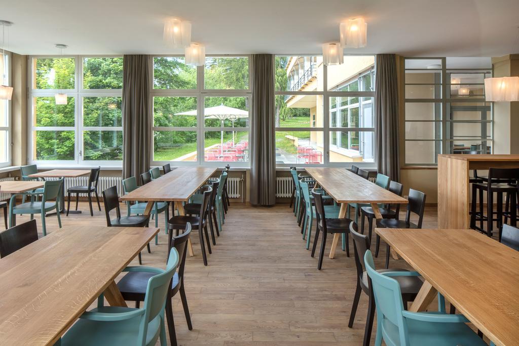 Crans-Montana Youth Hostel «Bella Lui»