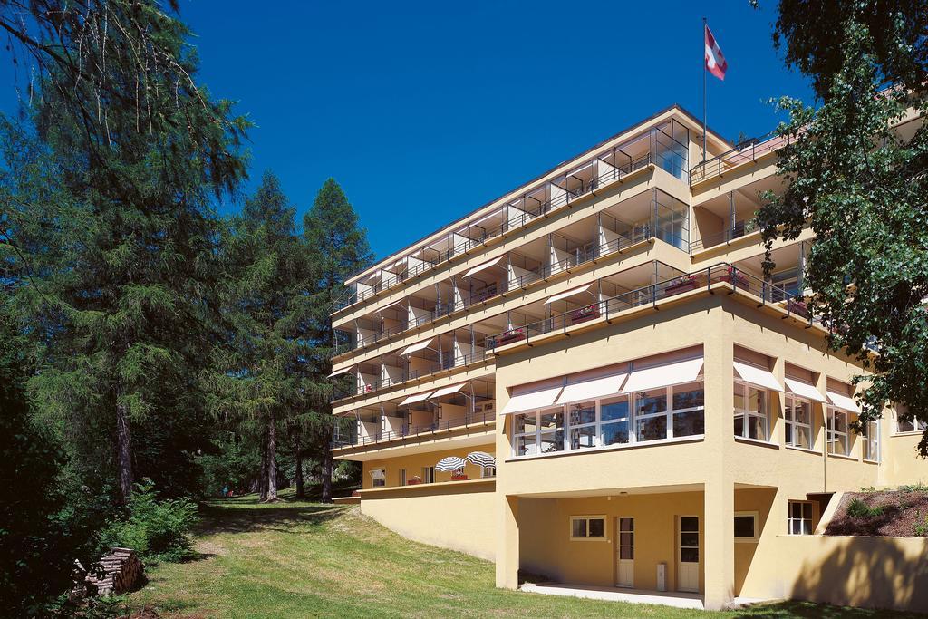 Crans-Montana Youth Hostel «Bella Lui»