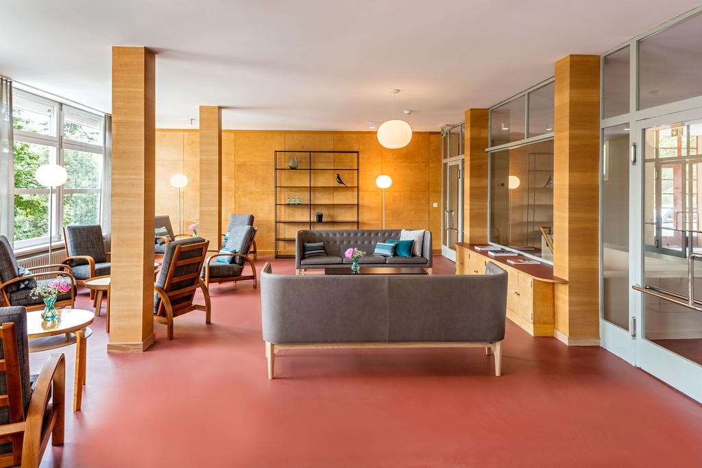 Crans-Montana Youth Hostel «Bella Lui»
