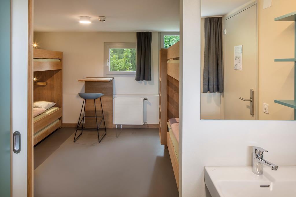 Crans-Montana Youth Hostel «Bella Lui»